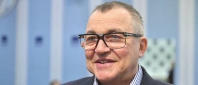 Дмитрий Дибров - Дмитрию Диброву сделали операцию на лице из-за шишки - runews24.ru