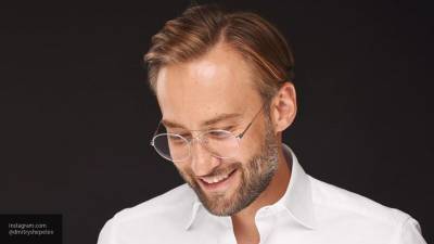 Дмитрий Шепелев - Екатерина Тулупова - Красотки в купальниках и товары для детей: как молодой отец Шепелев развлекается в Москве - nation-news.ru - Москва