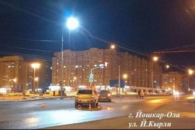 Водитель «Шевроле» пострадал в ДТП на перекрестке Йошкар-Олы - mk.ru - респ. Марий Эл