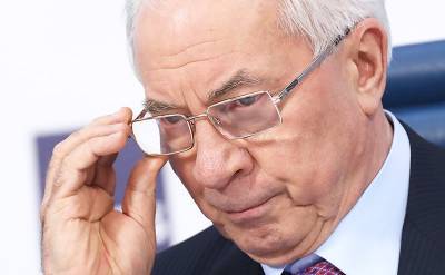 Владимир Зеленский - Николай Азаров - Экс-премьер Украины поразился рейтингу Зеленского - svpressa.ru - ДНР - ЛНР