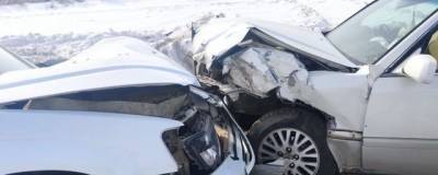В Якутии на ледовой переправе в ДТП пострадали две женщины и ребенок - runews24.ru - респ. Саха - Якутск