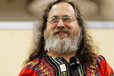 Фонд СПО лишают финансирования из-за возвращения Столлмана. На защиту создателя GNU/Linux встали сотни российских программистов - cnews.ru - По