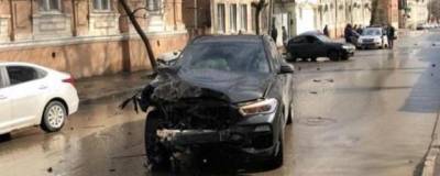 В Ростове 18-летний водитель BMW X5 устроил массовое ДТП - runews24.ru - Ростов-На-Дону