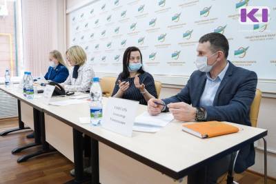Жителям Коми рассказали, как заставить коммунальщиков вывезти снег со двора - komiinform.ru - респ. Коми