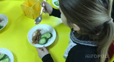 Как бесплатно кормят в школах Чувашии: заменители жира, замороженная и просроченная колбаса - pg21.ru - респ. Чувашия - район Мариинско-Посадский