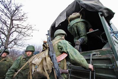 Дмитрий Песков - Кремль предупредил об угрозе опасного силового сценария в Донбассе - tvc.ru - Москва - ЛНР
