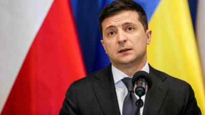 Владимир Зеленский - Петр Порошенко - Две волны разочарование: кто является настоящим избирателем Зеленского - 24tv.ua - Новости