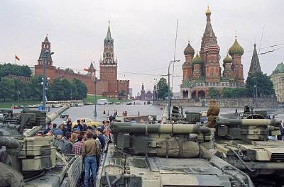 Михаил Горбачев - Какие республики СССР признали ГКЧП - russian7.ru