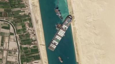 Разблокированный контейнеровоз снова встал поперек Суэцкого канала - penzainform.ru - Египет - Тайвань