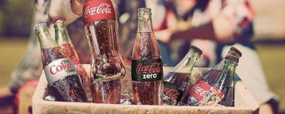 Вредная, но вкусная. Coca-Cola отмечает свой 135-й день рождения - runews24.ru