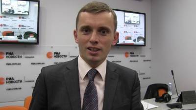 Руслан Бортник - Эксперт Бортник дал оценку действиям США в украинском вопросе - riafan.ru - Москва - Вашингтон - Симферополь - Париж - Берлин