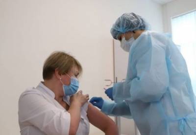 Ярослав Кучер - В Минздраве рассказали, смогут ли незаписанные на вакцинацию получить прививку - facenews.ua