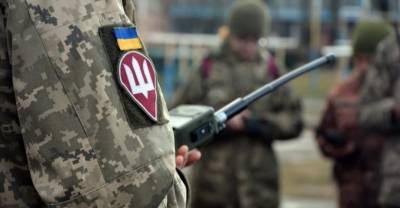Руслан Хомчак - Алеса Бацман - Глава Генштаба Украины оценил вероятность войны с Россией - reendex.ru - Киев