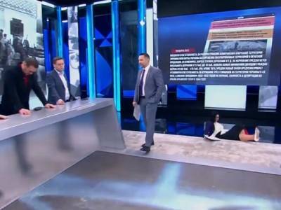 Екатерина Стриженова - В соцсетях решают, считать ли кармой падение ведущей пропагандистской телепрограммы за насмешки над Байденом - rosbalt.ru