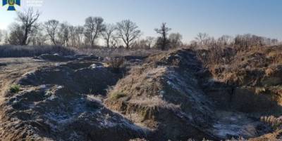 На Закарпатті викрили "чорних копачів", які завдали державі мільйонних збитків. ФОТО - «Экономика» - novosti-dny.com