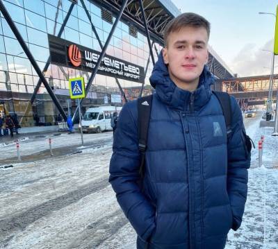 Со справкой – можно. Студент из Ульяновска устроил музыкальный переполох в Шереметьево - ulpravda.ru - Ульяновск