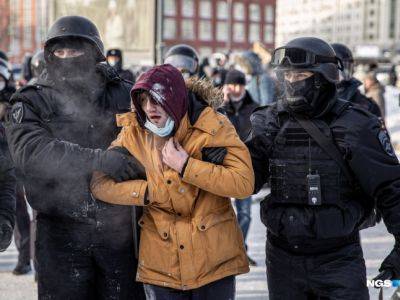 Алексей Навальный - СК проверяет избиение новосибирца полицейским на митинге - kasparov.ru