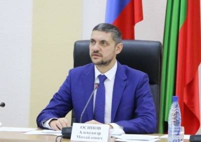 Александр Осипов - Андрей Гурулев - Губернатор Забайкалья не смог записаться на прививку от коронавируса по горячей линии - znak.com - Забайкальский край - Чита