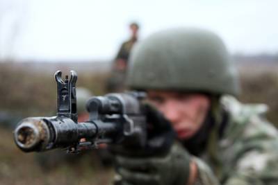 Военным ДНР разрешили открывать огонь для подавления позиций ВСУ - lenta.ru - ДНР