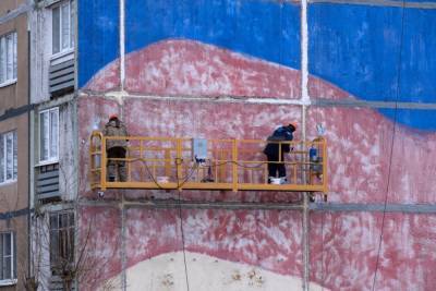 Художественный арт-объект «Наша Победа» украсит фасад дома в Удомле - afanasy.biz