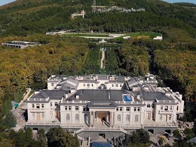 Дмитрий Чернышенко - Российские отели хотят подвести к единому представлению о формате "всё включено" - sobesednik.ru