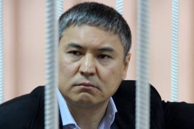 Камчыбек Ташиев - Суд отпустил задержанного за создание ОПГ вора в законе Колю Киргиза - lenta.ru - Киргизия - Бишкек