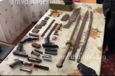 В Дагестане задержали оружейника - mk.ru - респ. Дагестан - район Кайтагский