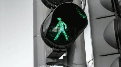 На смертельно опасном переходе в Воронеже заработал светофор - vestivrn.ru - Воронеж