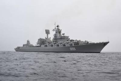 Ракетный крейсер «Маршал Устинов» вышел в Баренцево море - argumenti.ru - Североморск
