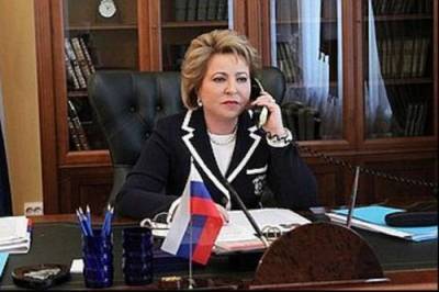 Алексей Сазанов - Валентина Матвиенко - Матвиенко возмутилась ценами на цветы в преддверии 8 марта - argumenti.ru