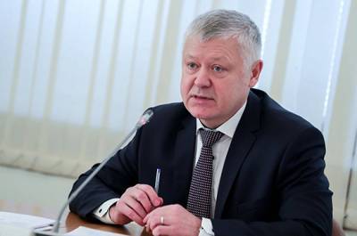 Владимир Путин - Василий Пискарев - В Думе готовы оперативно рассмотреть проект о защите силовиков от угроз в интернете - pnp.ru