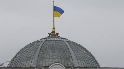 Владимир Зеленский - Депутат Рады обвинил власти Украины в подготовке к войне - russian.rt.com - Киев