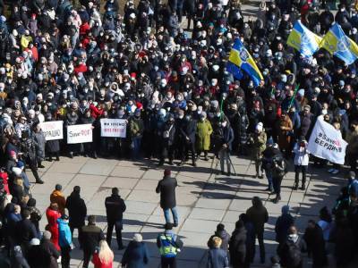 Руслан Марцинкив - "Почему Буковель работает, а рынки – нет?" В нескольких регионах предприниматели протестуют из-за локдауна - gordonua.com - Ивано-Франковская обл. - Ивано-Франковск