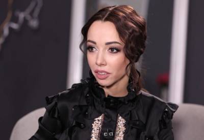 Екатерина Кухар - Екатерина Кухар показала новое фото в эффектном наряде - ukrainianwall.com