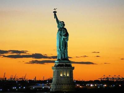 Энтони Блинкен - Джо Байден - Дорого и бесполезно: США пообещали больше не продвигать силой демократию в мире - rosbalt.ru