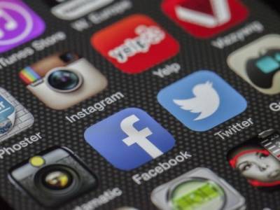 Алексей Навальный - Instagram удалил более 500 аккаунтов с критикой протестов и акций в поддержку Навального - rosbalt.ru