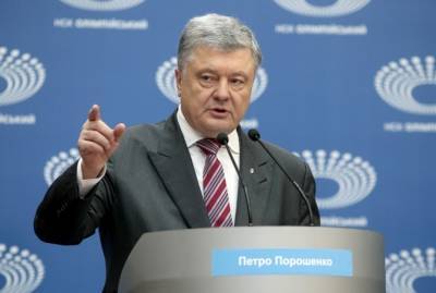 Петр Порошенко - Виктор Медведчук - Порошенко объяснил, почему не ввел санкции против Медведчука и любезничал с Путиным - kp.ua - Москва - Киев