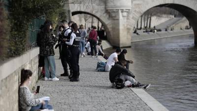 Париж обещают не закрывать - ru.euronews.com - Россия - Грузия - Париж - Венгрия - Голландия - Донбасс - Европа