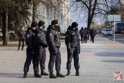 Политолог: ситуация в Беларуси напоминает пожар в торфянике — на поверхности ничего не видно, но внутри все уже бурлит - naviny.by - Минск