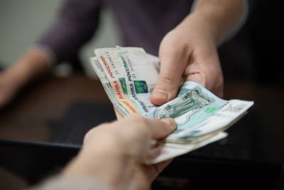 Бывший астраханский районный следователь оказался на скамье подсудимых из-за собственной жадности - ast.mk.ru - Астрахань - Астраханская обл.