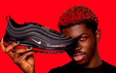 Nike подала в суд из-за "сатанинских" кроссовок - korrespondent.net