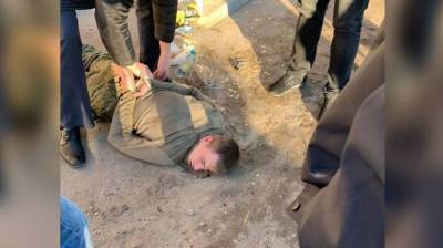 Антон Макаров - Расстрелявший военных воронежский срочник пожаловался на насилие в части - vestivrn.ru - Воронеж