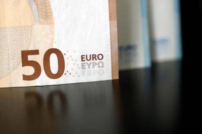 Ангела Меркель - Доллар стабилен в паре с евро, дорожает к иене - smartmoney.one