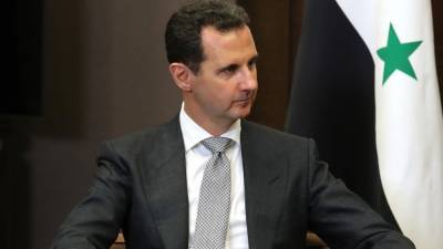 Башар Асад - Эммануэль Макрон - Рияд Хаддад - Башар Асад получил отрицательный тест на коронавирус - polit.info - Сирия