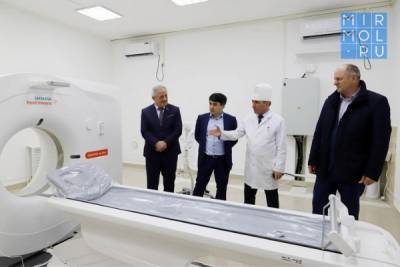 Магомед Курбанов - В Табасаранском районе установлен первый компьютерный томограф - mirmol.ru