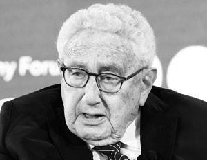 Генри Киссинджер - Александар Вучич - Вучич припомнил нелестное высказывание Киссинджера о «дружбе» с США - geo-politica.info - Сербия