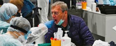 В России за прошедшие сутки выявлено 8 277 новых случаев заражения COVID-19 - runews24.ru - Москва - Санкт-Петербург