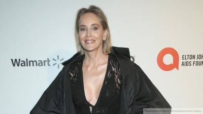 Шэрон Стоун - Шерон Стоун рассказала о пластической операции, которая пошла не по плану - nation-news.ru
