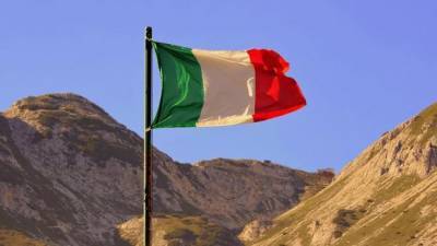 Роберто Сперанц - СМИ: Италия вводит пятидневный карантин для приезжающих из ЕС - piter.tv - Италия
