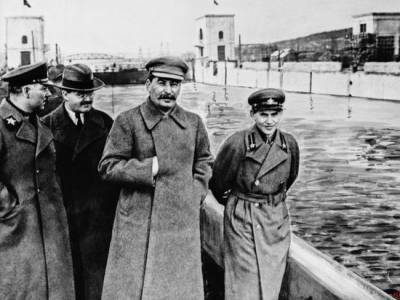 «Всю ночь стоишь по колено в крови, и я потребовал отдыха» - newsland.com